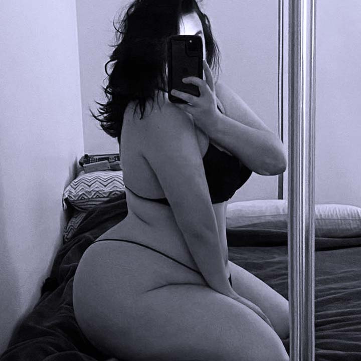 Zara | 26HB | BBW Brothel Babe